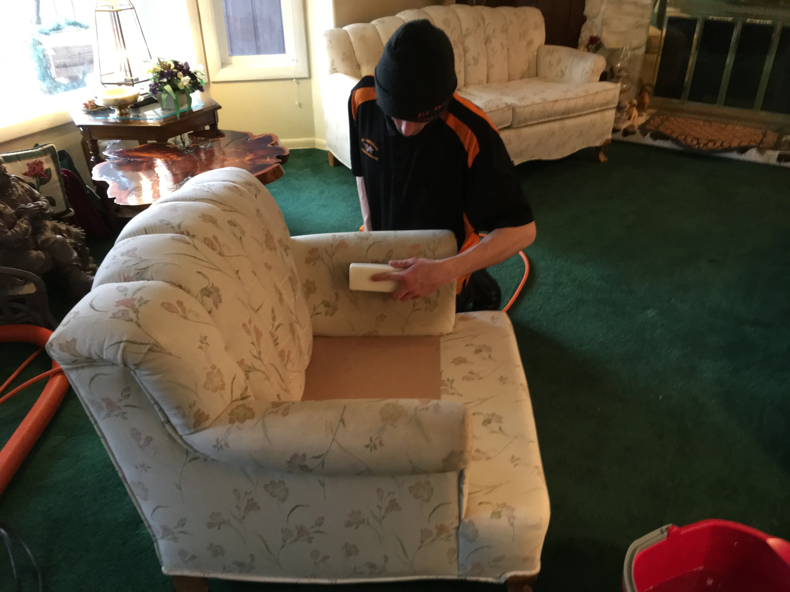 upholstery furniture cleaning id falls