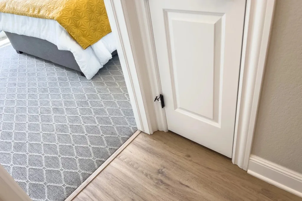 How Traffic Patterns Wear Carpets Faster (And How To Fix It) How Traffic Patterns Wear Carpets Faster (And How to Fix It)